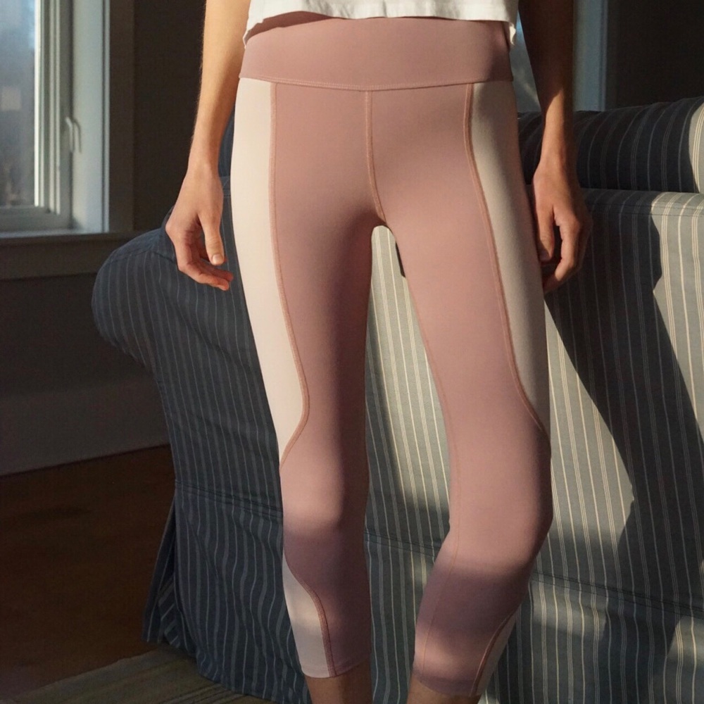 Live the Process Capri Leggings